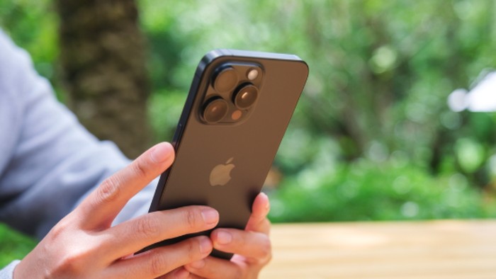 Android vs iOS: Keamanan Mana yang Lebih Terpercaya?