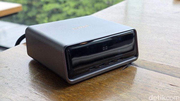 Anker Prime 250W: Charger Ajaib, Semua Gadget Terisi Cepat