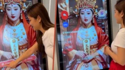 Kuil Malaysia: AI Dewi Berdoa, Pengalaman Spiritual Canggih
