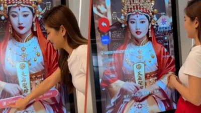 Kuil Malaysia: AI Dewi Berdoa, Pengalaman Spiritual Canggih