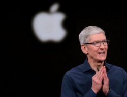 Tarif Trump Ancam iPhone: Bisakah Apple Selamat?