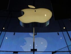 iPhone Melesat: Apple Cetak Rekor Rp1.496 Triliun di Q2 2025